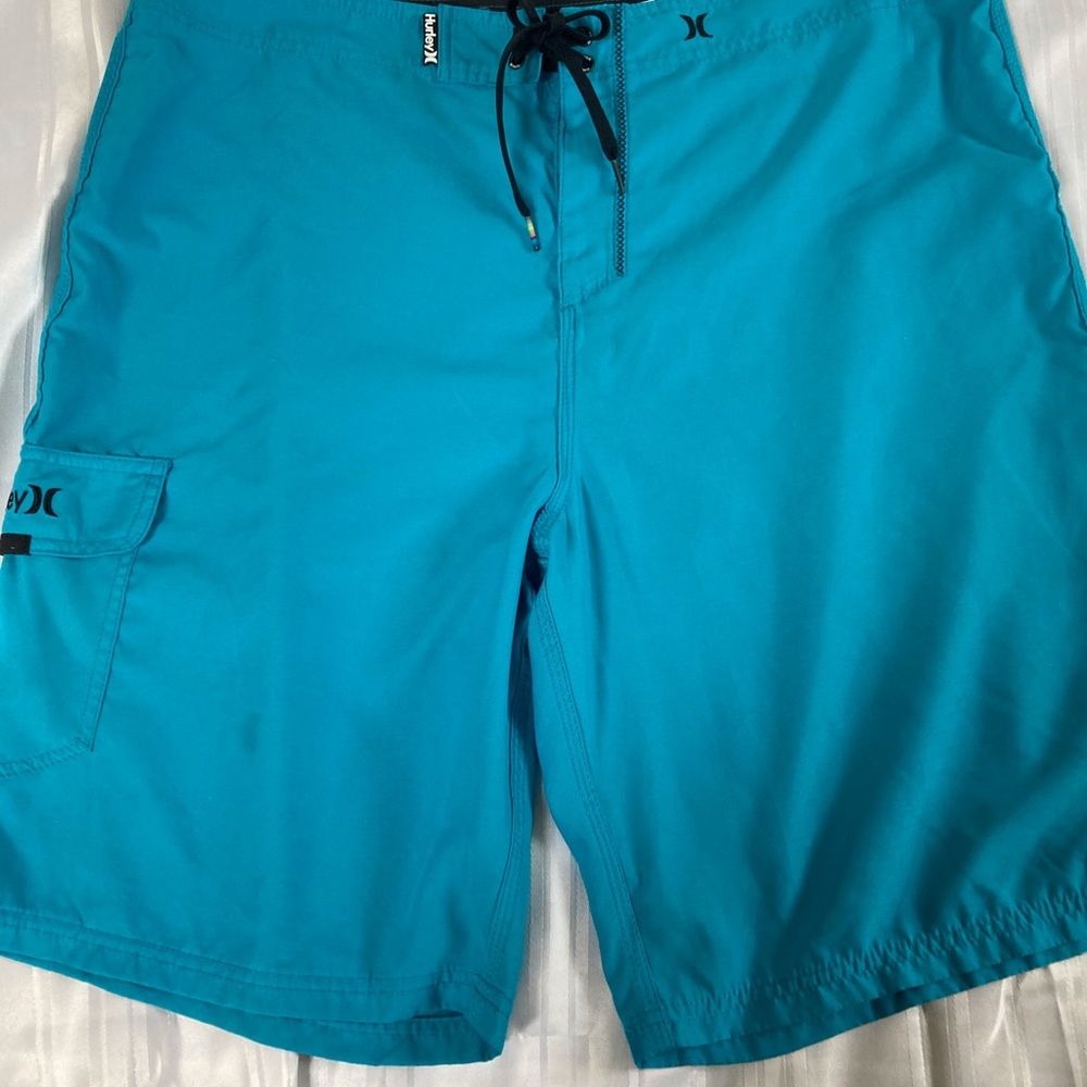 HURLEY BOARD SHORTS